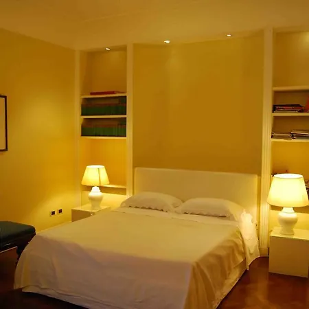 בית נופש Giulio Caesar רומא